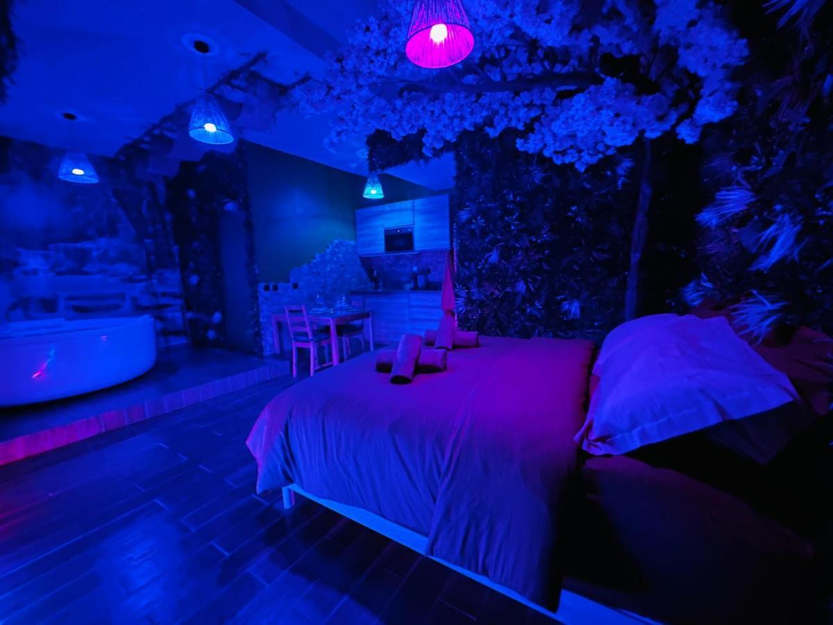 Narbnb - Jungle Suite - Jacuzzi - Centre - Clim 纳博讷 外观 照片