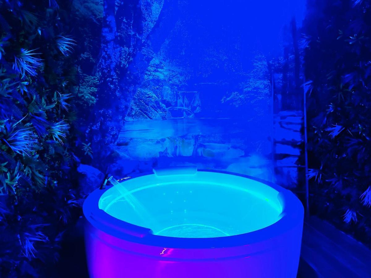Narbnb - Jungle Suite - Jacuzzi - Centre - Clim 纳博讷 外观 照片