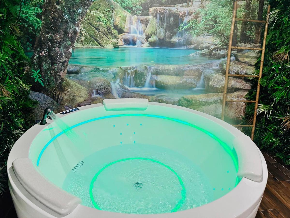 Narbnb - Jungle Suite - Jacuzzi - Centre - Clim 纳博讷 外观 照片